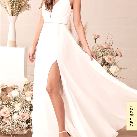 Lulus Dresses & Skirts - NWT LULUS Wedding dress size 10